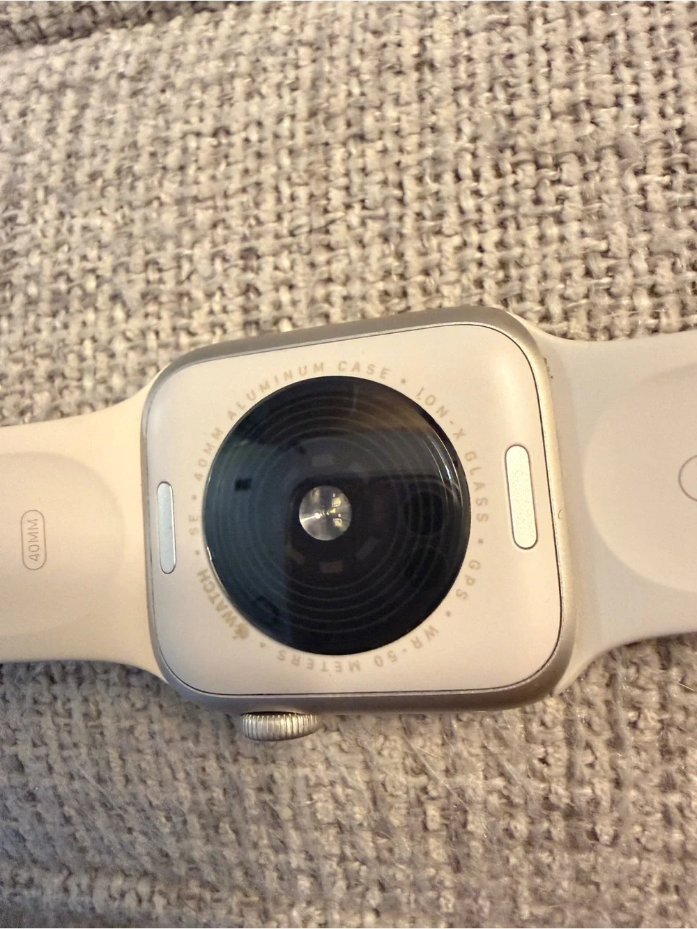 Apple Watch SE 40mm Starlight